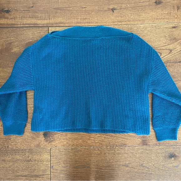 Topshop Teal Knit Sweater with Button Accents - Picture 7 of 14